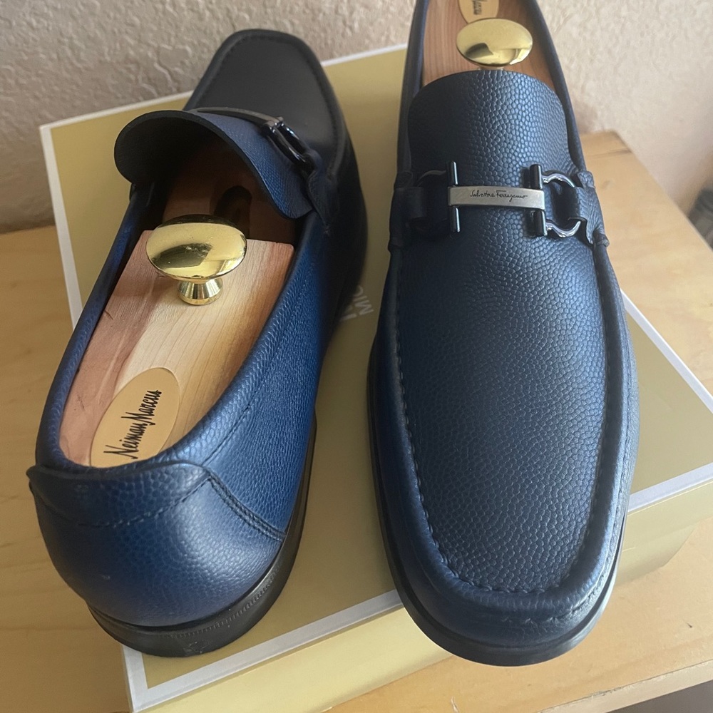 SALVATORE FERRAGAMO LOAFERS